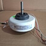 Двигатель внешнего блока кондиционера Y4S476A355